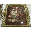 Image 2 : 2 BOWED GLASS PICTURES