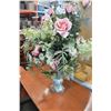 Image 1 : ARTIFICIAL FLOWERS IN VASE