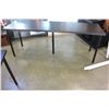 Image 1 : LONG BLACK TABLE