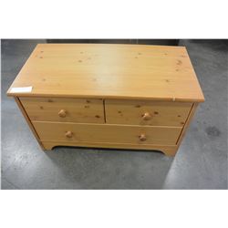 SMALL 3 DRAWER PINE DRESSER