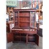Image 2 : KNETCHEL MAHOGANY 2 PIECE CHINA CABINET