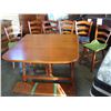 Image 2 : VILAS MAPLE DROPLEAF DINING TABLE WITH 4 CHAIRS AND 2 LEAFS