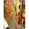 Image 1 : WOODEN ART EASEL