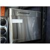 Image 2 : DELONGHI CONVECTION OVEN AND BREADMAN BEADMAKER