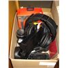 Image 1 : SMALL BOX OF ELECTRONICS AND WIRELESS HEAD PHONES