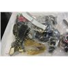 Image 3 : 2 BAGS OF WATCHES