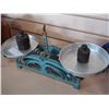 Image 1 : VINTAGE SCALE AND WEIGHTS
