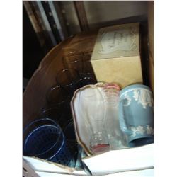 BOX OF ESTATE GLASSWARE WEDGWOOD PITCHER AINSLEY PLATE ETC