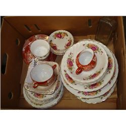 LOT OF ANTIQUE CHINA