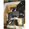 Image 2 : BOX OF VINTAGE CAMERAS