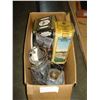 Image 1 : BOX OF OIL LAMPS AND ESTATE GOODS