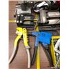 Image 5 : Assorted vices, casters, grease guns, pop rivet tools and C-clamps
