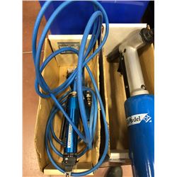 Avdel 734 Air riveting tool, qty 2 Erem1500 BSF air snips