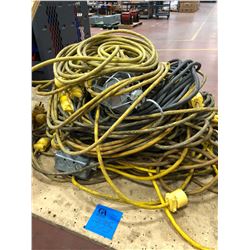 Assorted trouble lights & extension cords