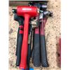 Image 1 : Assorted hammers