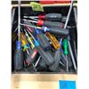 Image 3 : Assorted screwdrivers, 5 assorted files