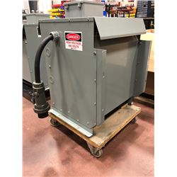 Hammond Transformer 575v Part DE040NNCN c/w connectors and phase indicators