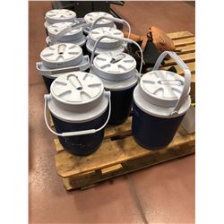 8 Rubbermaid (approx. 3 liter) water bottles, 4 sets assorted kneepads, 8 Brady padlocks, 10 boxes w