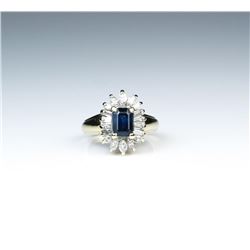 18CAI-40 BLUE SAPPHIRE  DIAMOND RING