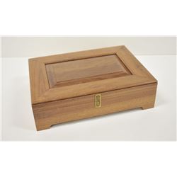 18PG-115 WOODEN HANDGUN CASE
