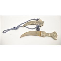 18PR-52 DAGGER ARABIC