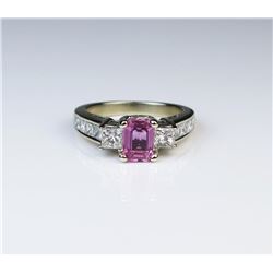 18CAI-31 PINK SAPPHIRE  DIAMOND RING