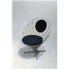 Image 1 : PLUS LINJE, Kopenhagen - Verner Panton - Wire Cone Chair, - gebogener Stahldraht, verchromt, O...
