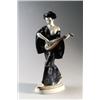 Image 1 : KÖNIGLICHE PORZELLANMANUFAKTUR BERLIN, Berlin - Adolph Amberg - Figur Japanerin mit Mandoline (...