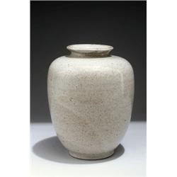 WALTER GEBAUER, Bürgel - Vase, - Keramik. Brauner Scherben mit hellgrauer Überlaufglasur, braun...