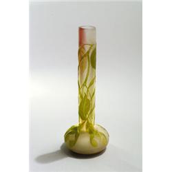 EMILE GALLÉ, Nancy - Vase, - farbloses Glas mit roséfarbenem Innenüberfang und hellgrünem Außen...