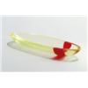 Image 1 : GINO CENEDESE, Murano - Schale, - neongrünes Glas mit eingeschlossenem rotem Streifen. Länglich...