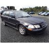 Image 2 : G4 --  2002 VOLVO V40 WAGON , Black , 141125  KM's
