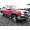Image 2 : J6 --  2006 Chevrolet Avalanche , Red , 238880  KM's