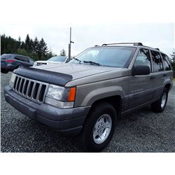 A5 - 1997 Jeep Grand Cherokee , Grey , 189,263 MILES   "No Reserve - Selling to the Highest Bidder"