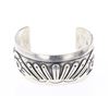 Image 1 : Vintage Overlay Geometric Cuff Bracelet