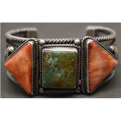 NAVAJO INDIAN BRACELET (HALE)