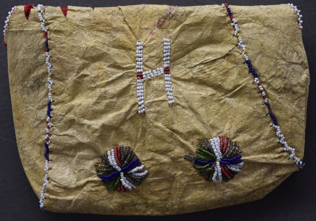 APACHE INDIAN BEADED BLADDER BAG - R. G. Munn Auction LLC