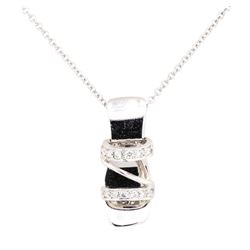 18KT White Gold Sandal 0.10 ctw Diamond Pendant with 14KT White Gold Chain