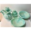 Image 2 : 4)  VINTAGE AVON BATHSET