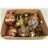 Image 1 : BOX OF COPPER AND BRASS COLLECTIBLES