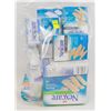 Image 1 : BAG OF ASSORTED ADHESIVE BANDAGES