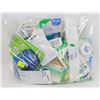 Image 1 : BAG OF ASSORTED FLOSS AND OTHER DENTAL PRODUCTS