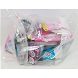 BAG OF WOMENS RAZORS