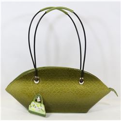 SNAKESKIN STYLE PURSE (GREEN)