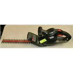 BLACK & DECKER ELECTRIC HEDGE TRIMMER
