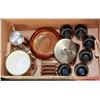 Image 1 : BOX OF VINTAGE BARWARE, ICE BUCKET, GLASSES,