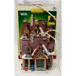 LEMAX VILLAGE COLLECTION CREEKSIDE CABIN.