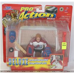 NEW VINTAGE PATRICK ROY STARTING LINEUP DELUXE