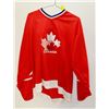 Image 1 : TEAM CANADA LARGE VINTAGE JERSEY.