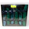 Image 1 : BUNDLE OF 4 TOM SMITH CHRISTMAS CRACKERS